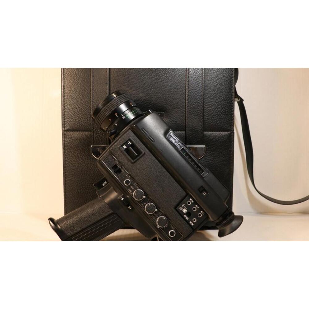 Sankyo Sound XL-600S Super 8 Movie Camera – Film Tested – Manual Exposure – Case